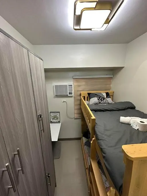 Appartamento A Cozy 2-Bedroom W/ Balcony,Kitchen,Wifi &Netflix Manila Filippine